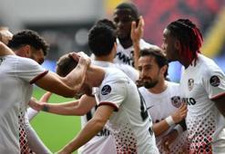 Gaziantep FK  Konyaspor'un hızını kesti! Müthiş maçta 5 gol