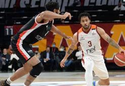 Dee Bost 24 sayı attı derbide Galatasaray Beşiktaş'ı devirdi