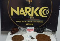 Ekipler görünce şoke oldu! Hepsi şalvarının içinden çıktı