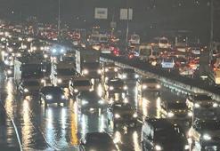 İstanbul’da rekor seviyede trafik yoğunluğu! Yüzde 90a ulaştı
