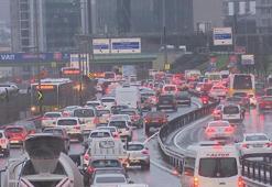 İstanbul'da trafik yoğunluğu yüzde 80'e ulaştı