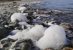 Burdur Gölü köpürdü