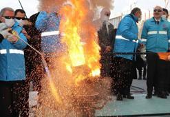 Bakanlar Karaismailoğlu ve Akar, tramvay hattı ilk ray kaynak törenine katıldı