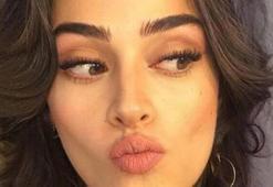 Esra Bilgiç toz toprak içinde paylaştı!