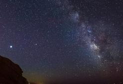 NASA duyurdu! Samanyolu Galaksisi'nin merkezindeki kara delik sızdırıyor