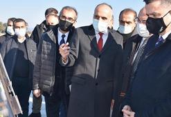 Pakdemirli: Efes Antik Kenti'ne 2022 bitmeden teknelerle ulaşımda gayretimiz olacak