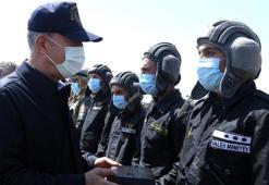 Bakan Akar'dan Yunanistan'a tepki: Bu bir silahlanma yarışı değil, silahlanma gösterisi