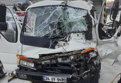 Arnavutköy'de kamyonet dehşeti! Freni boşalınca araçlara çarparak durabildi!