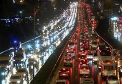 İstanbul'da trafik yoğunluğu yüzde 85 seviyesine çıktı