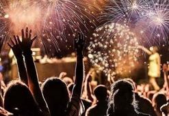 Yılbaşında yasak olacak mı? Yarın sokağa &#231;ıkma yasağı var mı, 31 Aralık sokağa &#231;ıkma yasağı a&#231;ıklaması!