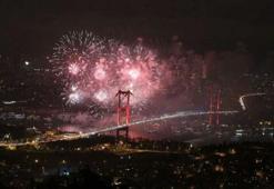 31 Aralık resmi tatil mi? Yarın yarım gün mü, öğleden sonra tatil mi, okullar-bankalar açık mı?