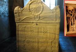 Rus-Ukrayna çatışmasını Prens'in kemikleri çözecek