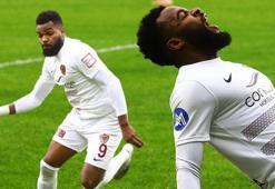 Katar'da mutsuzum dedi Süper Lig devi için yola çıktı! Boupendza adım adım...