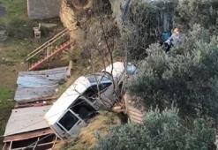 Kamyonet yayalara çarptı! 1 ölü, 2 yaralı