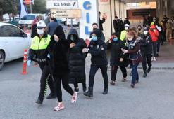 Fuhuş operasyonunda 14 yabancı uyruklu sınır dışı edildi