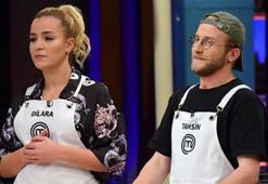 Masterchef kim elendi, kim önlük aldı? Dördüncü çeyrek finalist kim oldu? Kritik gecede şok eleme! Dilara ve Tahsin...