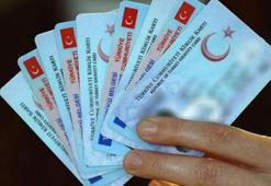 Ehliyet ve yeni kimlik kartları ile ilgili flaş karar! Resmen değişti, bugün başlıyor