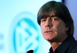 Löw ikna olmuyor Bilic'e talip çıktı