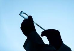 Koronavirüs aşısı ile ilgili flaş gelişme! Ülke harekete geçti, vergi geliyor...