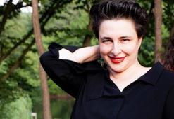 Esra Dermancıoğlu ev halini paylaştı! Makyajsız hali...