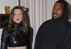 Kanye West yeni sevgilisi Julia Fox'la ilk kez el ele! 'Anı yaşıyorum'