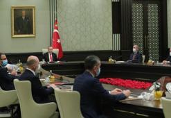 Hafta sonu, hafta içi yasakları, ekonomideki gelişmeler hepsi masada! Kısıtlamalarda yarıyıl tatili detayı...