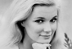 Dünyaca ünlü oyuncu Yvette Mimieux uykusunda hayatını kaybetti!