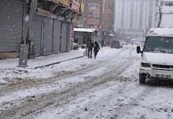 Van'da 1018 yerleşim yerine ulaşım yok