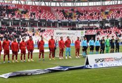 Fenerbahçe Sivasspor engeli! Miha Zajc ile öne geçti ama...