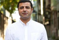 Selahattin Demirtaş'a, Davutoğlu'na hakaretten hapis cezası