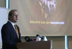 Galatasaray art arda istifa çağrıları! Camia Burak Elmas'ı, Burak Elmas Işıtan Gün'ü...