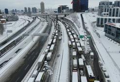 Yollar açık mı? İstanbul’da yollar açıldı mı? Kapalı olan yollar neresi? İşte Türkiye geneli yol durumu!