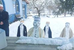 Güldüren kardan adam kareleri! Vatandaşlar hayal gücünü bir kez daha kanıtladı...
