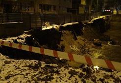Balıkesir'de hafriyat çalışmasında toprak kayması meydana geldi; 2 apartman boşaltıldı