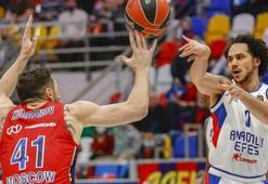 Shane Larkin 27 Beaubois 22 sayı attı Anadolu Efes CSKA'yı deplasmanda devirdi