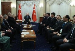 Cumhurbaşkanı Erdoğan, Kiev’de Kırım Tatar heyetini kabul etti