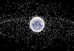 NASA, SpaceX’in 30 bin uyduluk projesiyle ilgili endişe duyduğunu açıkladı