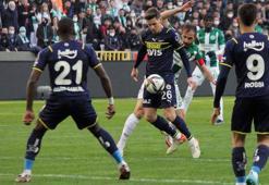 Giresunspor golle başladı Fenerbahçe geri döndü! Maçta 3 gol 1 kırmızı kart...