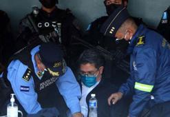 Honduras'ta eski devlet başkanı Juan Orlando Hernandez'i canlı yayında gözaltına aldılar!