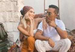 Mustafa Sandal ve Melis Sütşurup nişanlandı! Kıyafetiyle sosyal medyada olay oldu