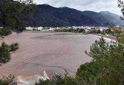 Büyük orman yangını sonrası Marmaris'te erozyon riski ve kirlilik tehdidi