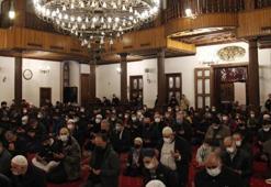 Miraç Kandili'nde camiler dolup taştı