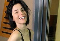 Merve Boluğur paylaştı! 'Dekoltesi sınırda'