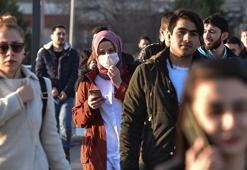 Okulda, sınıfta, otobüste, uçakta maske takılacak mı? Resmen belli oldu, tek şartı var