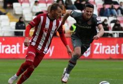 Yatabare attı Sivasspor Türkiye Kupası'nda yarı finale kaldı