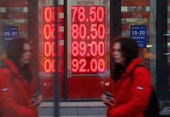 Rusya Merkez Bankası'ndan flaş karar! Yaptırımlara karşı harekete geçildi