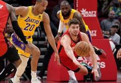 NBA'de Alperen Şengün şovu! LeBron'lu Lakers'a karşı kariyer rekoru