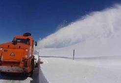 Ağrı-Kağızman-Kars yolu ulaşıma kapandı