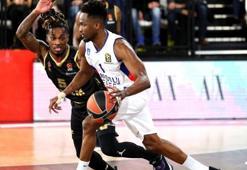 Anadolu Efes James ve Diallo'yu tutamadı!
