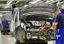 Araç üretimi yüzde 12 geriledi